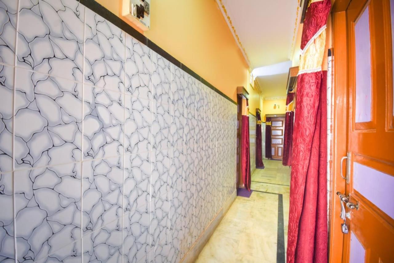 Anirudha Guest House 迪卡 外观 照片